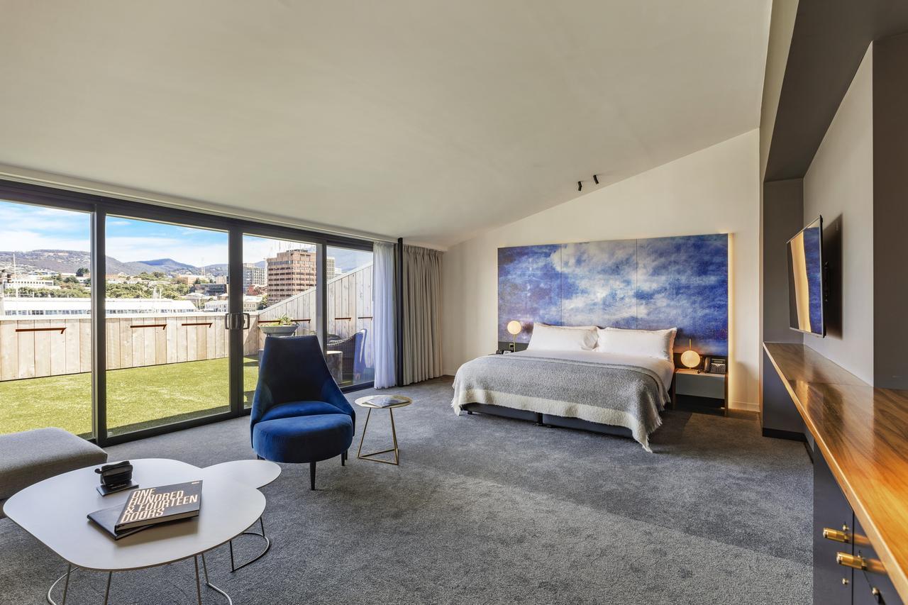 Macq 01 Hotel Χόμπαρτ Εξωτερικό φωτογραφία A suite at the Hotel