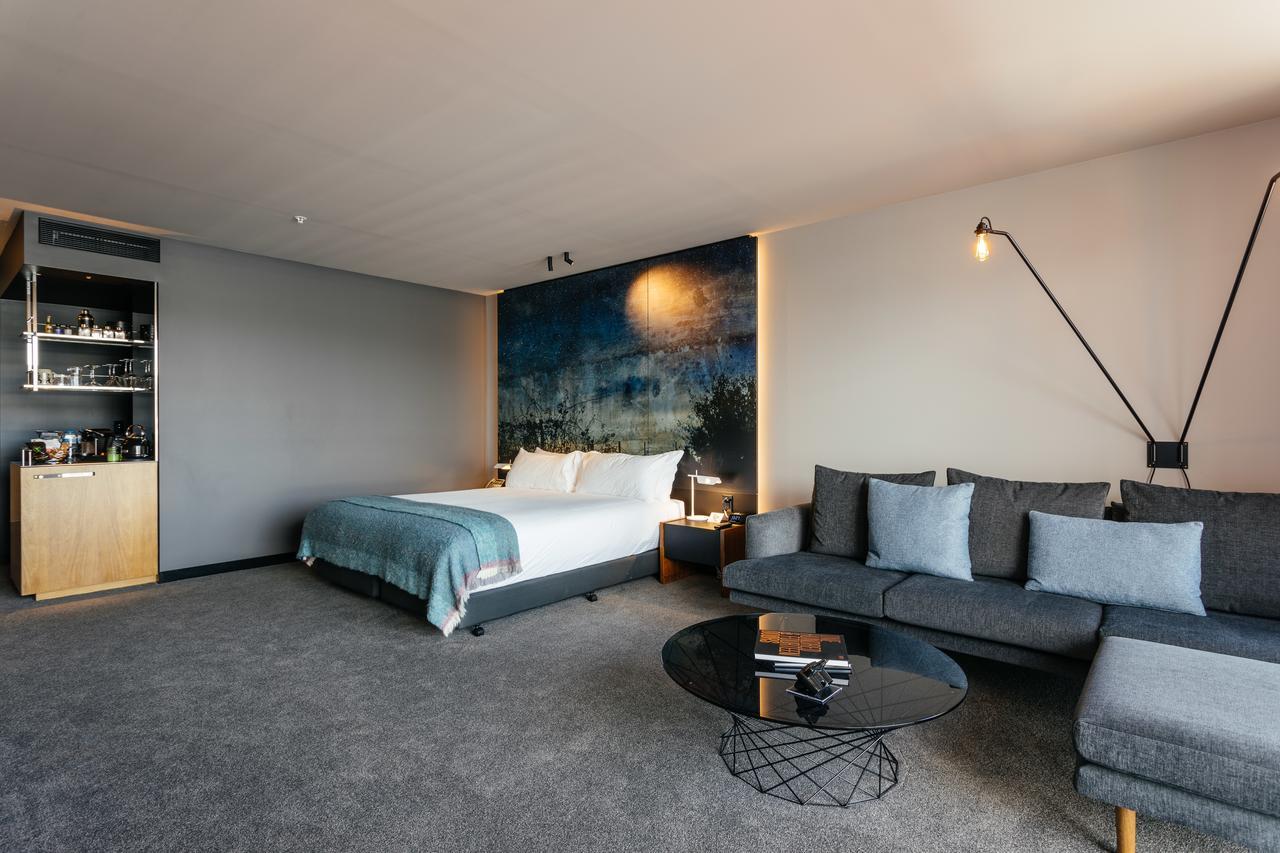 Macq 01 Hotel Χόμπαρτ Εξωτερικό φωτογραφία A room at the hotel