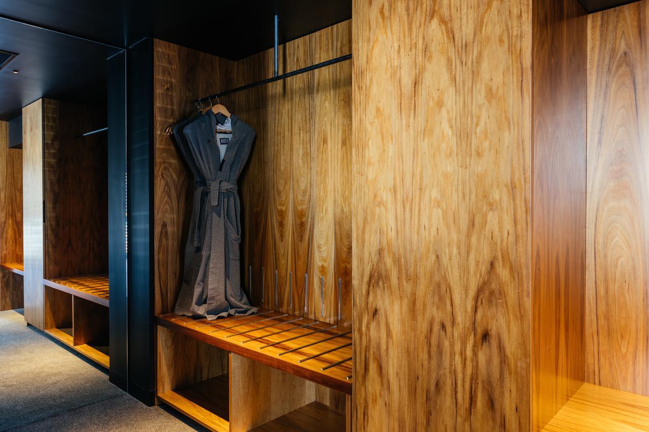 Macq 01 Hotel Χόμπαρτ Εξωτερικό φωτογραφία The changing room at the London Aquatics Centre