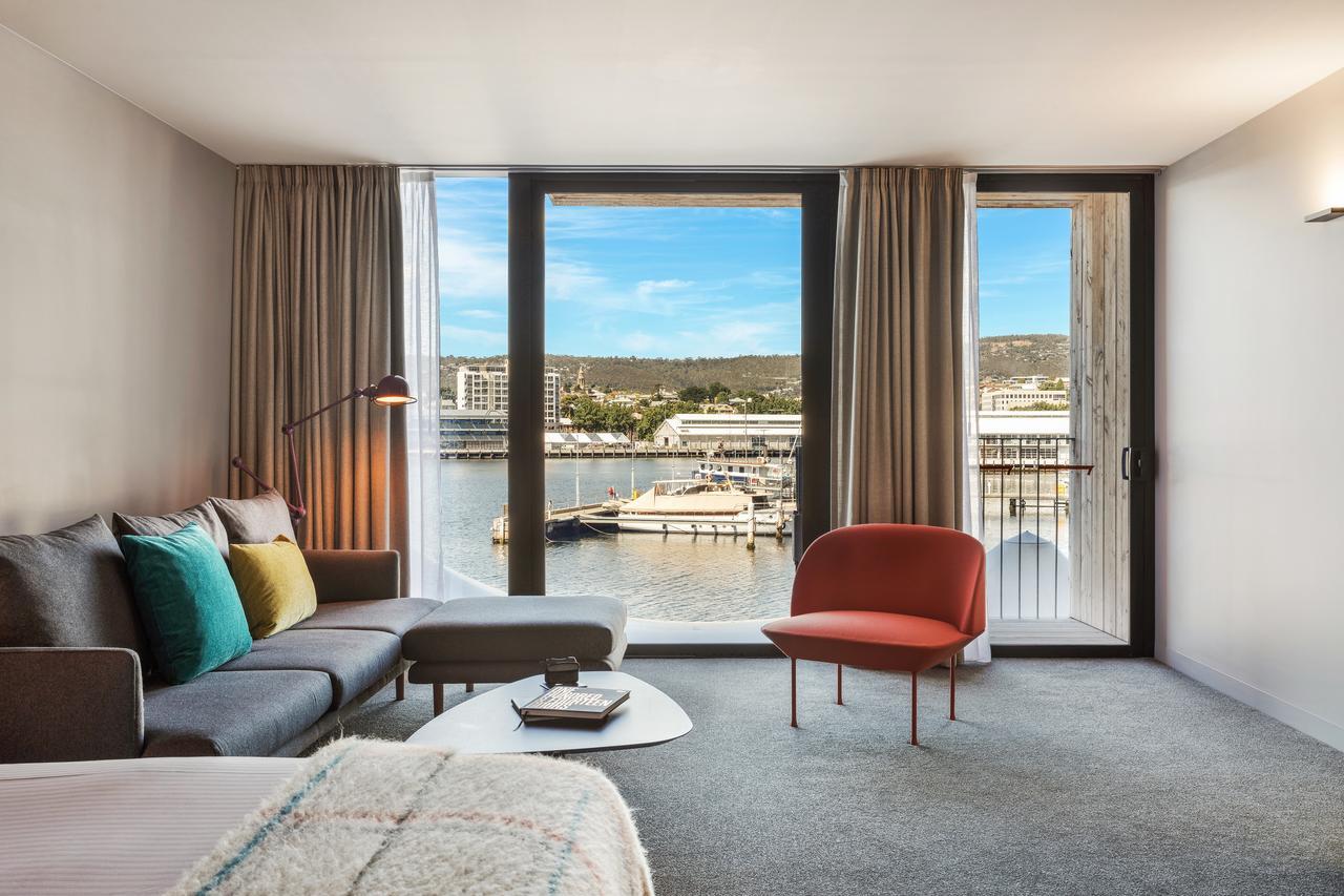 Macq 01 Hotel Χόμπαρτ Εξωτερικό φωτογραφία A room at the hotel